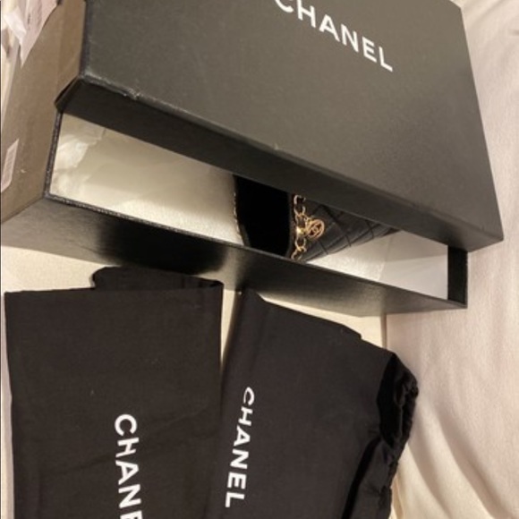 CHANEL Quilted Slides Mules Sandals sz 39 - Picture 6 of 10